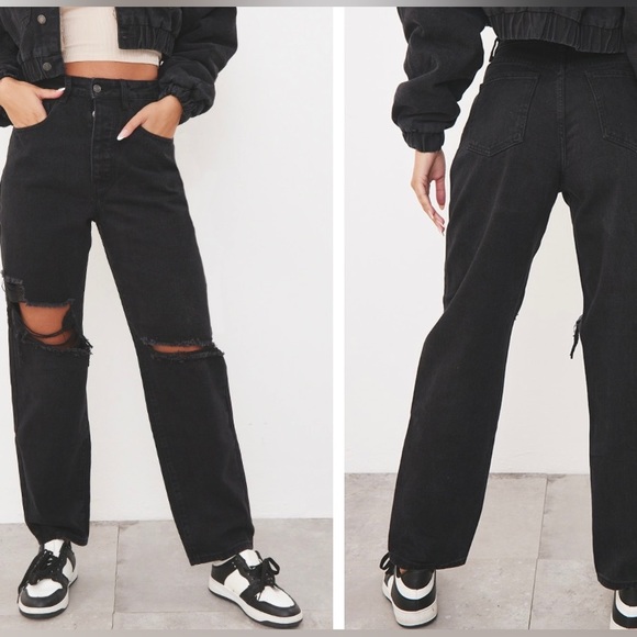 PRETTYLITTLETHING Washed Black Knee Rip Boyfriend Jeans - Picture 2 of 12